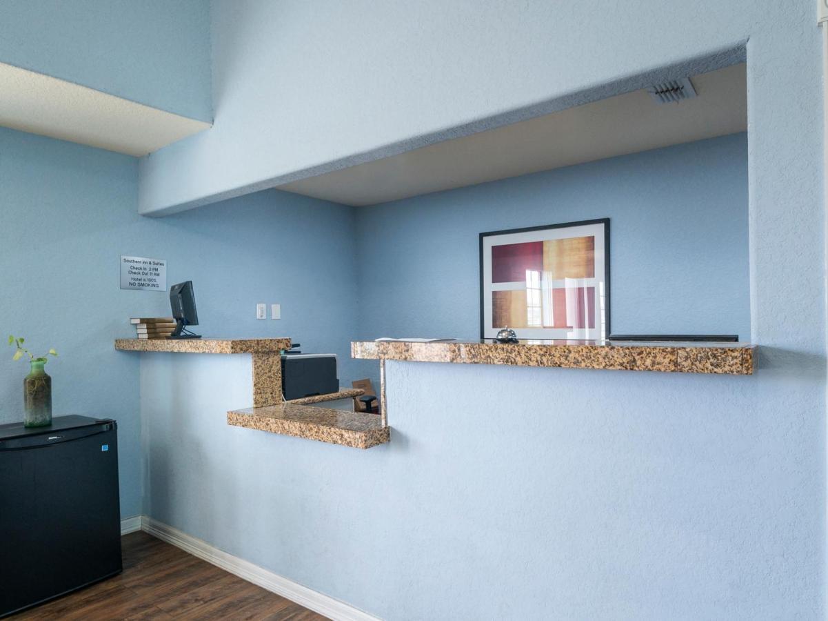 OYO Hotel Pearsall I-35 West Exteriör bild